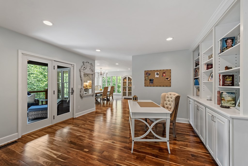 416680 Blue Ridge Residential