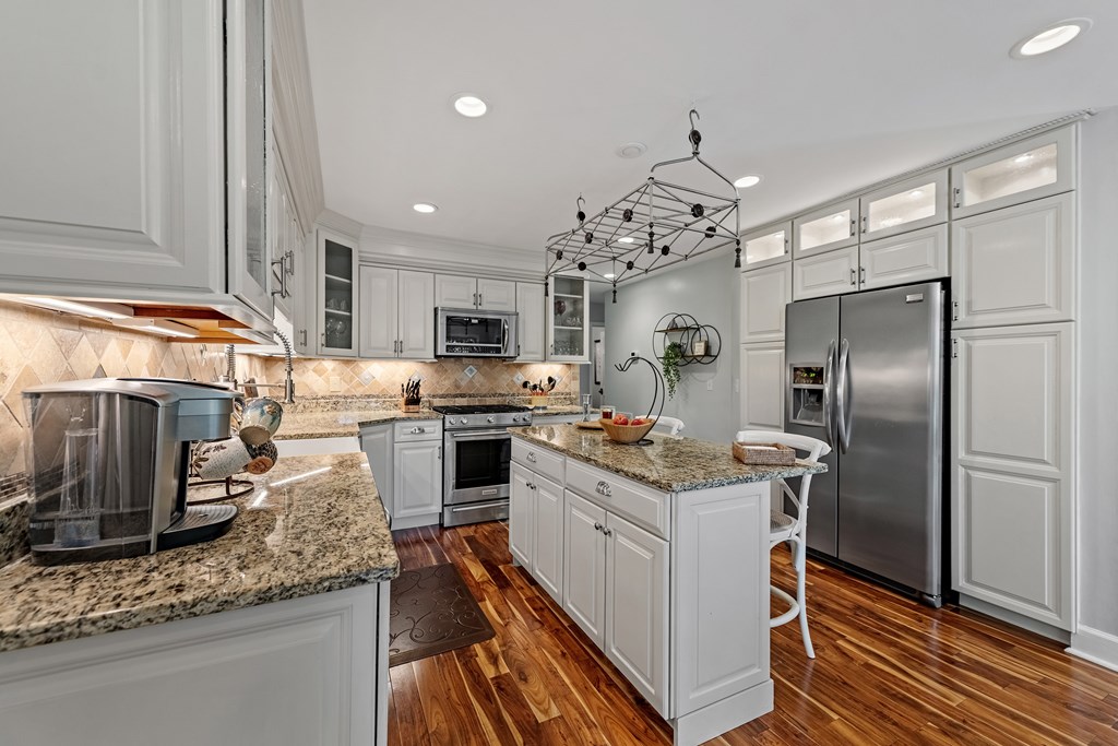 416680 Blue Ridge Residential