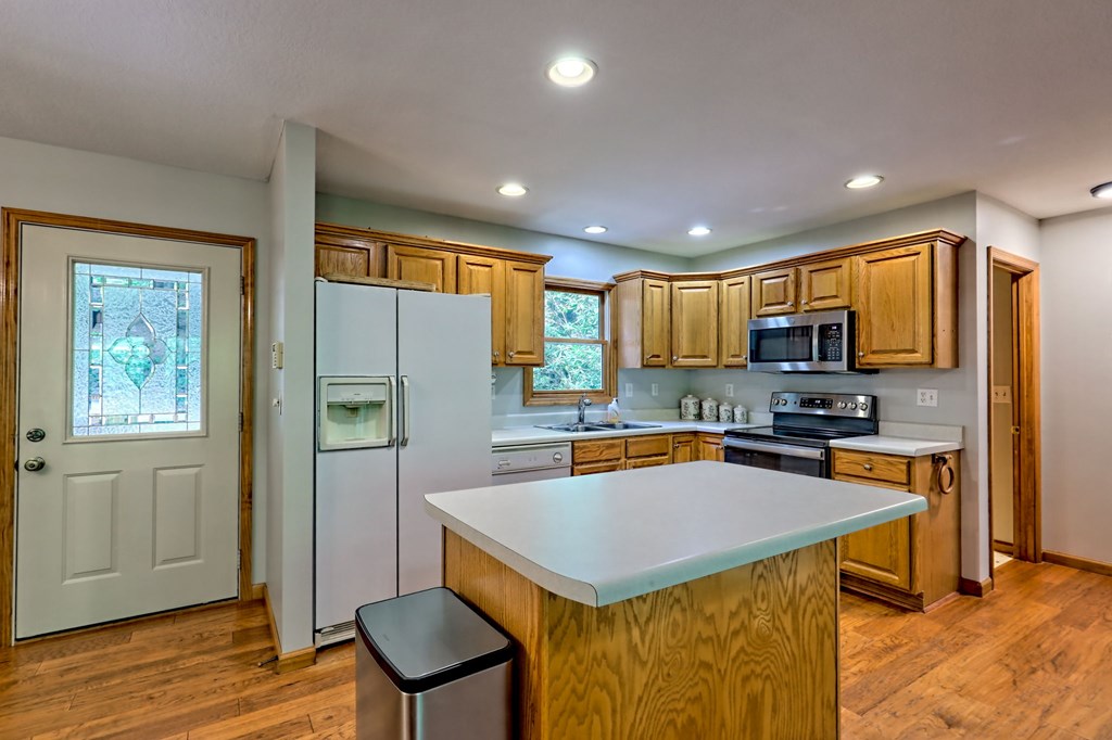416682 Blairsville Residential