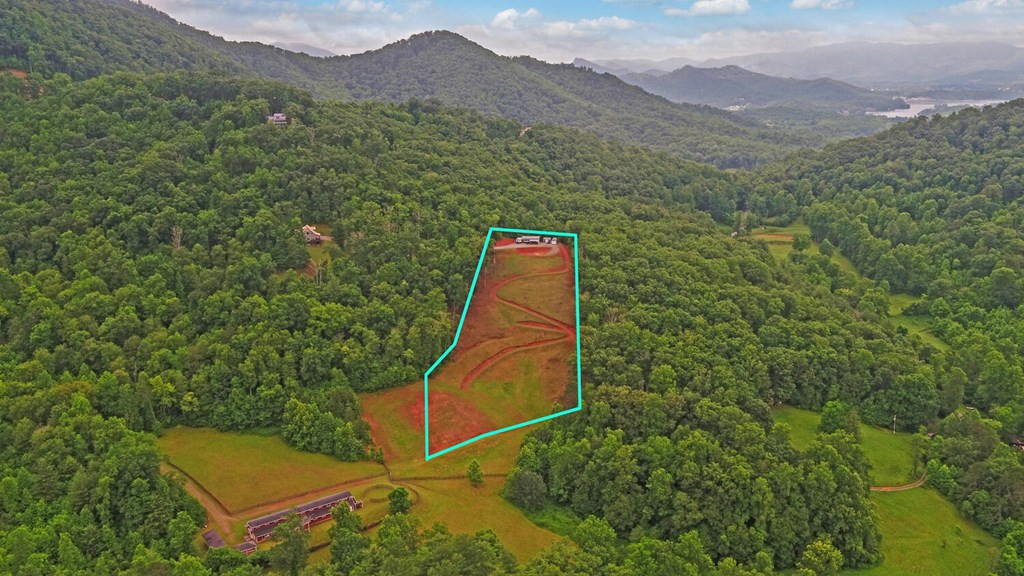 416697 Hayesville Residential