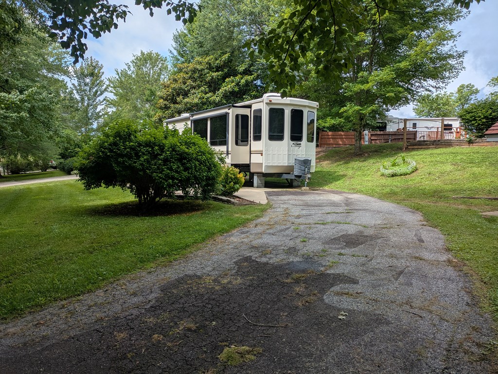 416709 Blairsville Residential