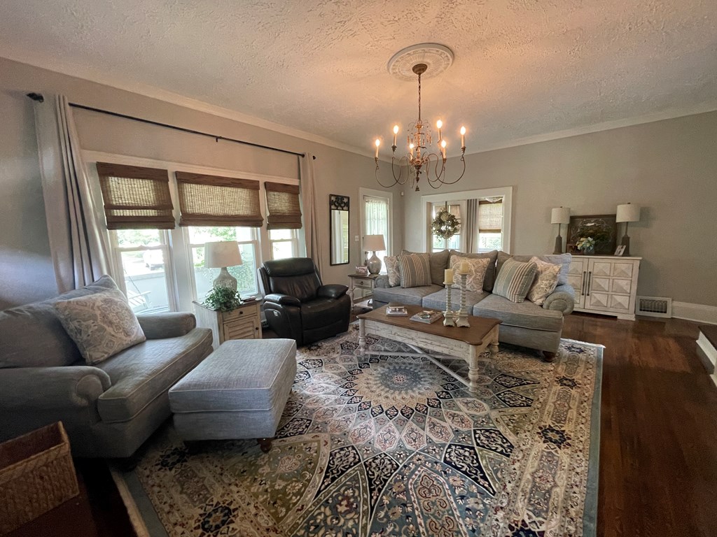 416722 Andrews Residential
