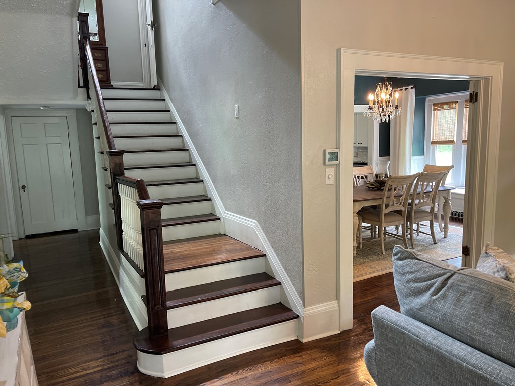 416722 Andrews Residential
