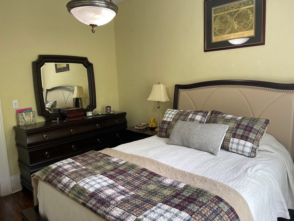 416722 Andrews Residential