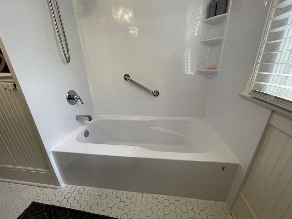 416722 Andrews Residential