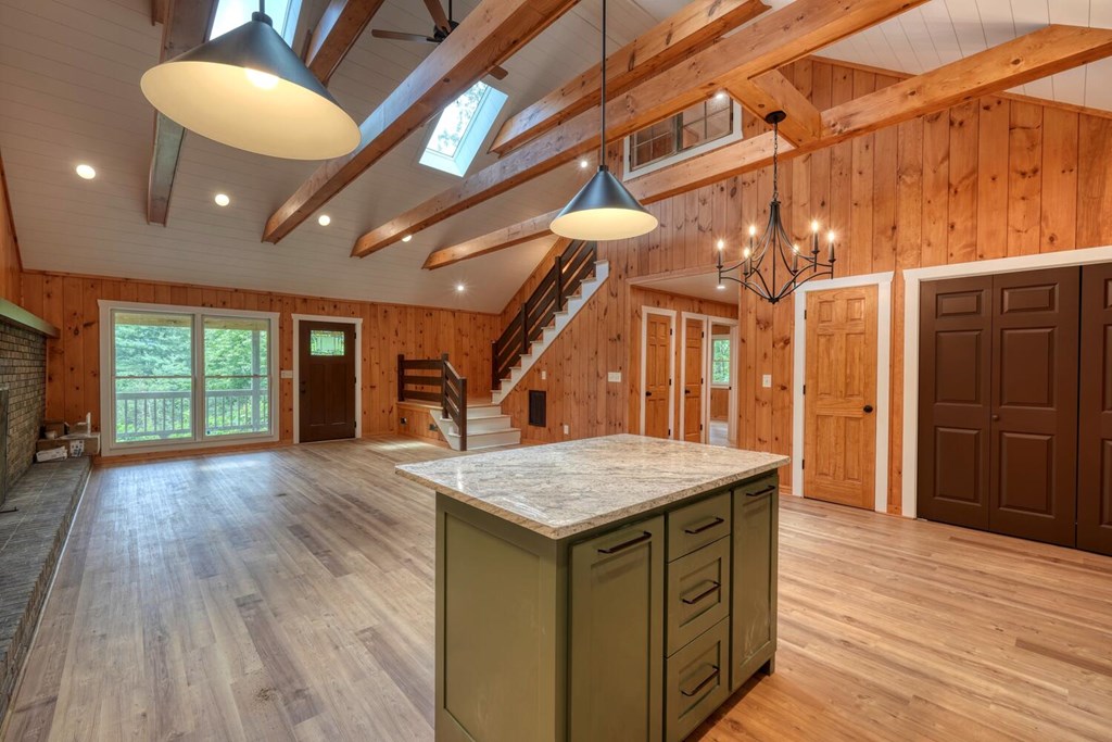 416742 Rabun Gap Residential
