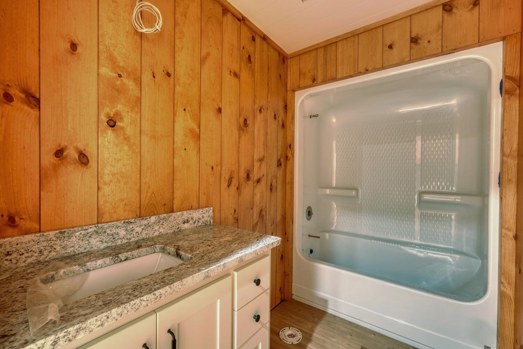416742 Rabun Gap Residential