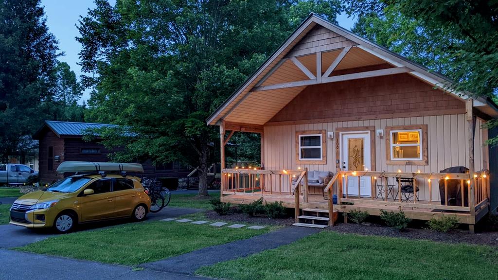 416752 Andrews Residential