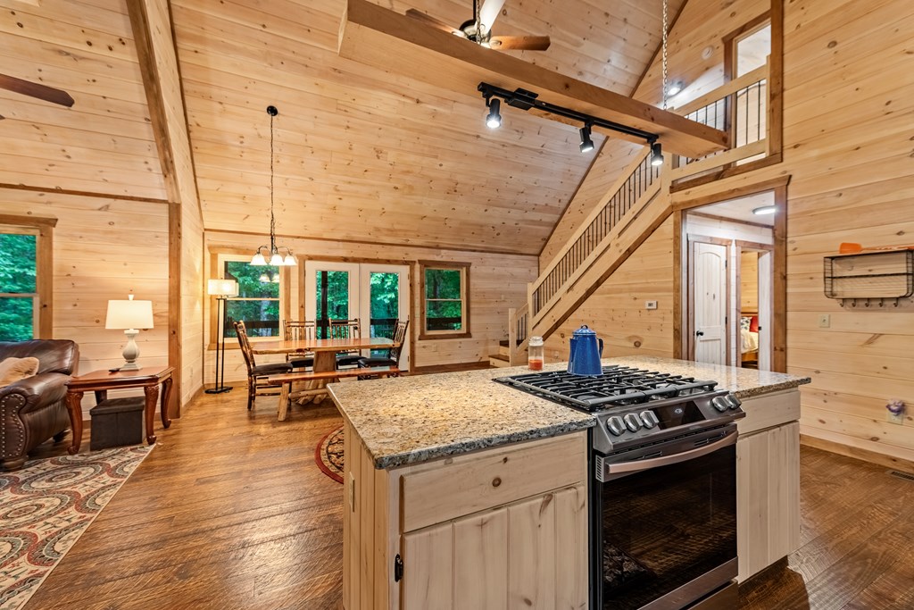 416759 Blue Ridge Residential