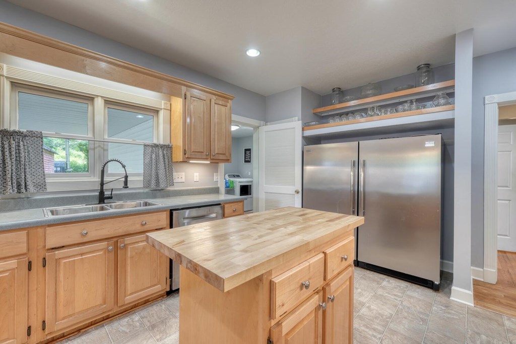 416761 Murphy Residential