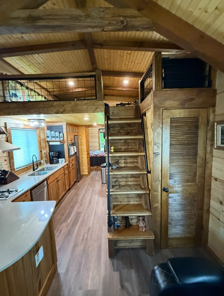 416770 Andrews Residential