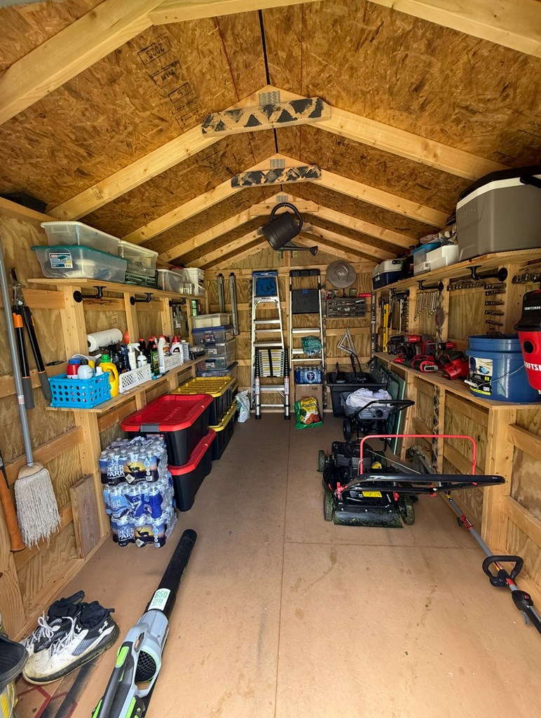 416770 Andrews Residential