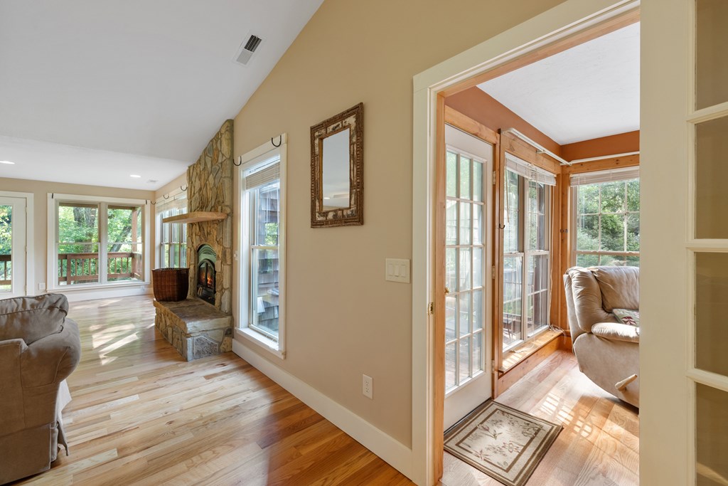 416793 Hayesville Residential