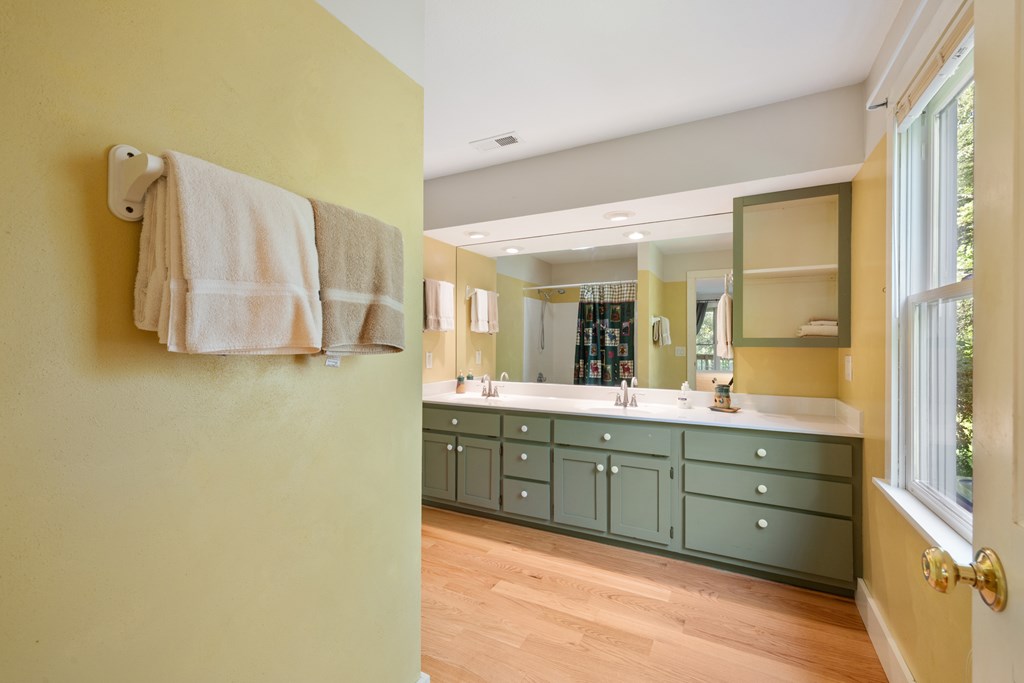 416793 Hayesville Residential