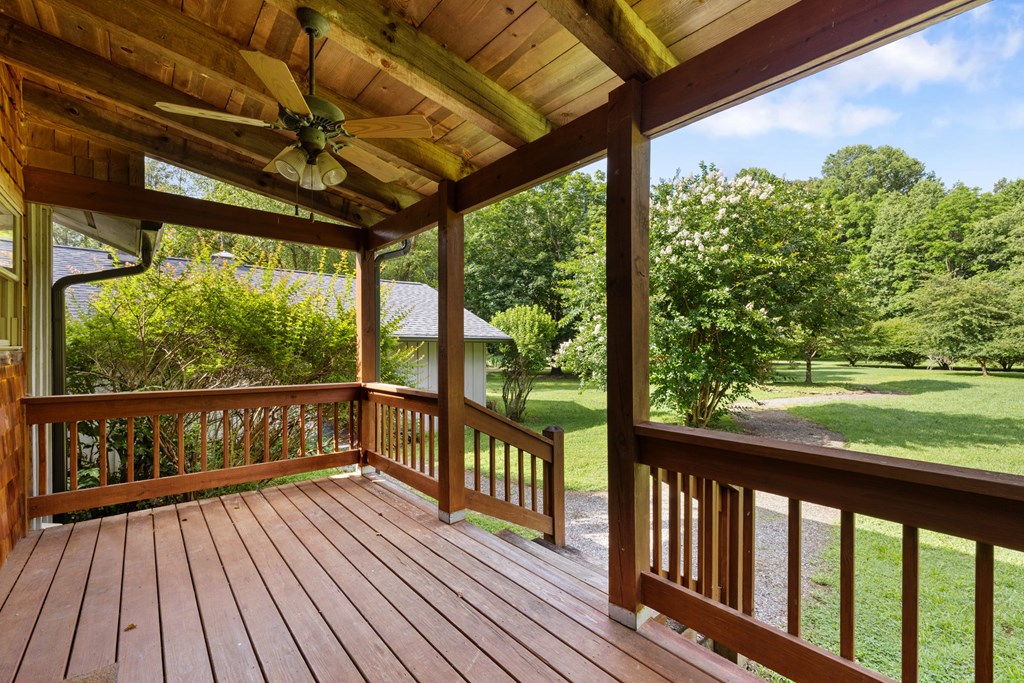 416793 Hayesville Residential