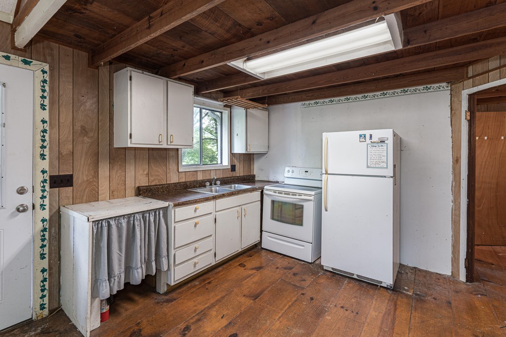 416803 Murphy Residential