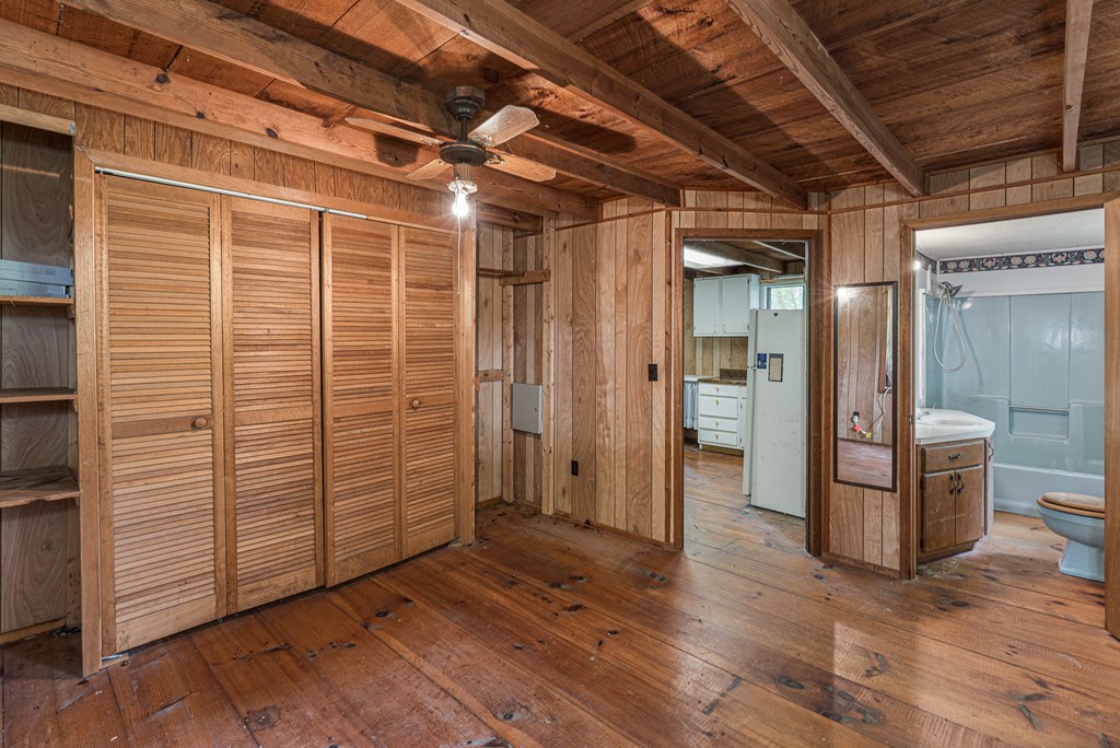 416803 Murphy Residential