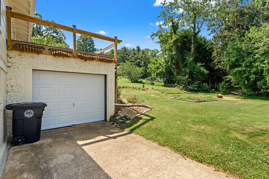 416808 Murphy Residential