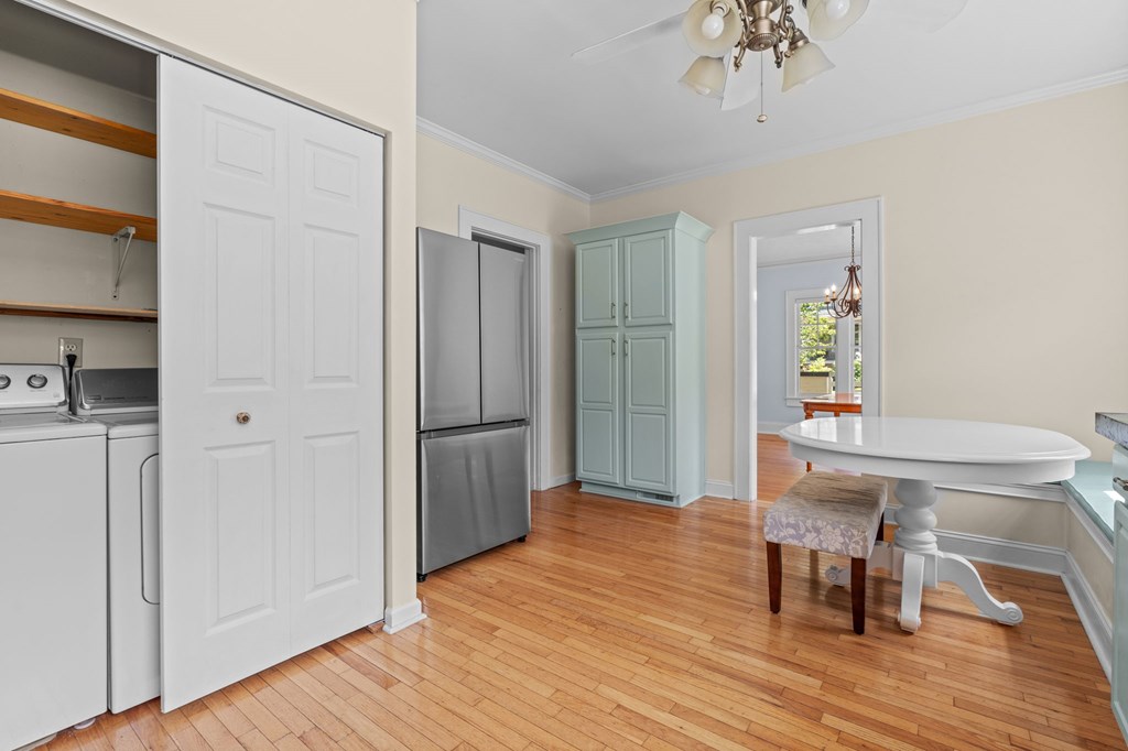 416808 Murphy Residential
