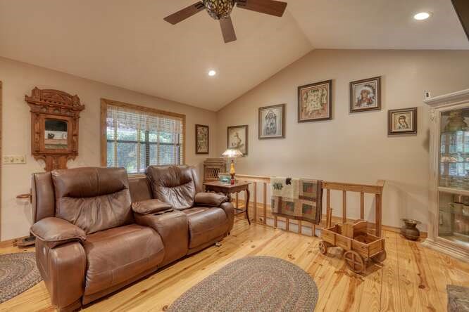 416833 Blairsville Residential
