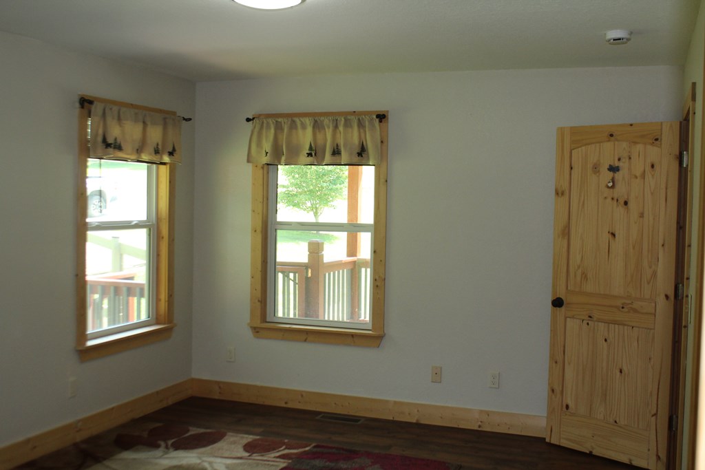 416835 Hayesville Residential