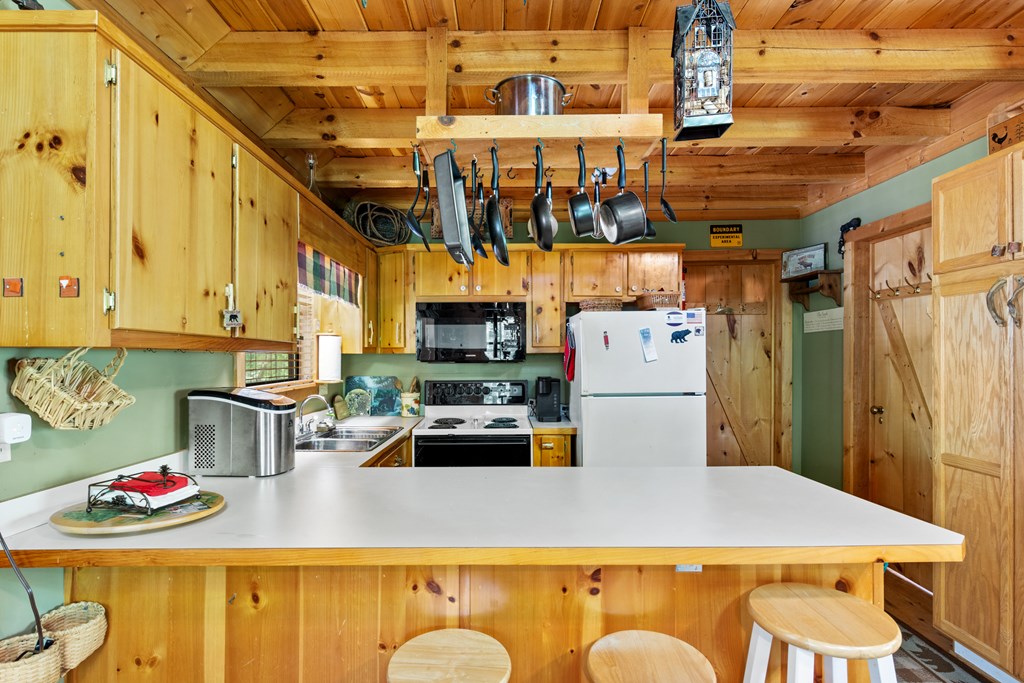 416847 Suches Residential