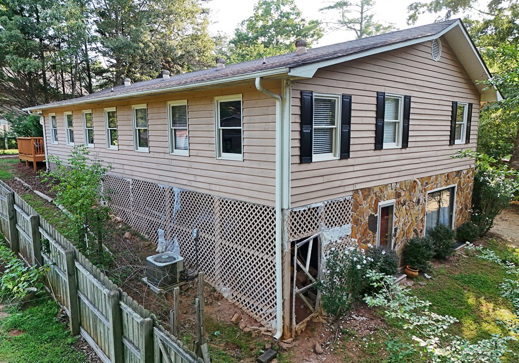 416855 Morganton Residential