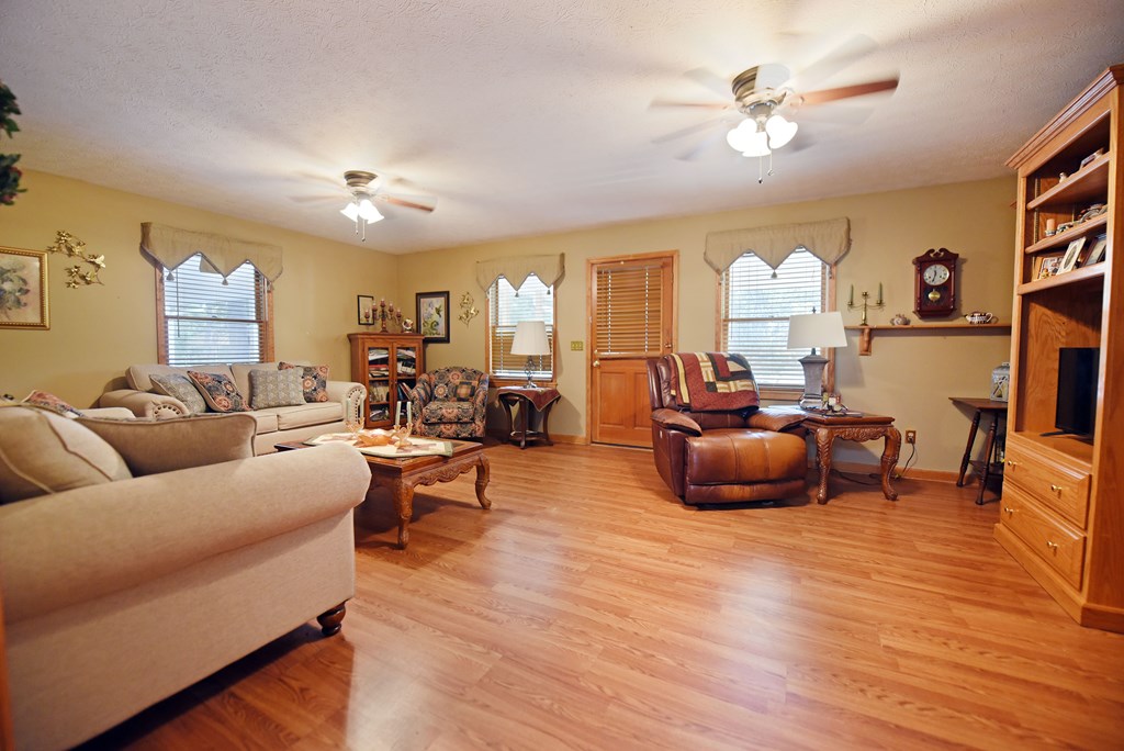 416855 Morganton Residential