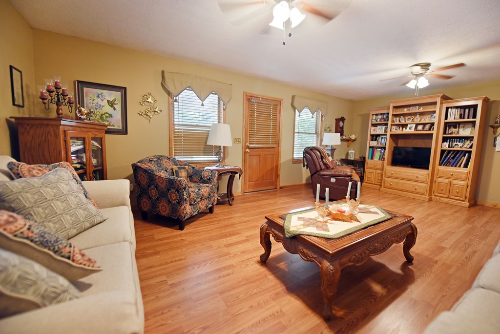 416855 Morganton Residential