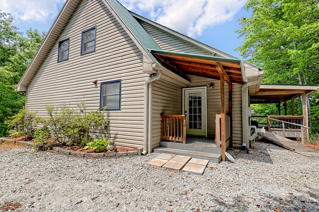 416861 Clayton Residential