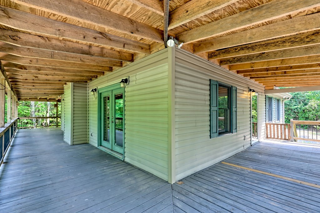 416861 Clayton Residential