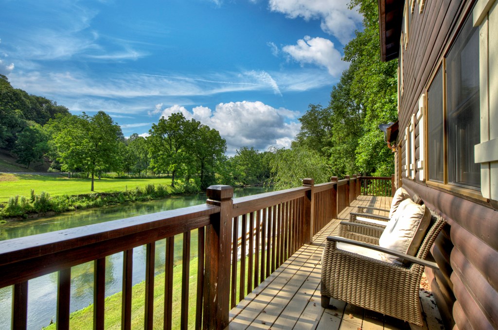 416881 Mineral Bluff Residential