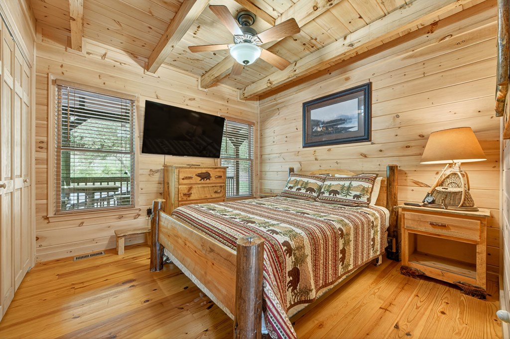 416881 Mineral Bluff Residential