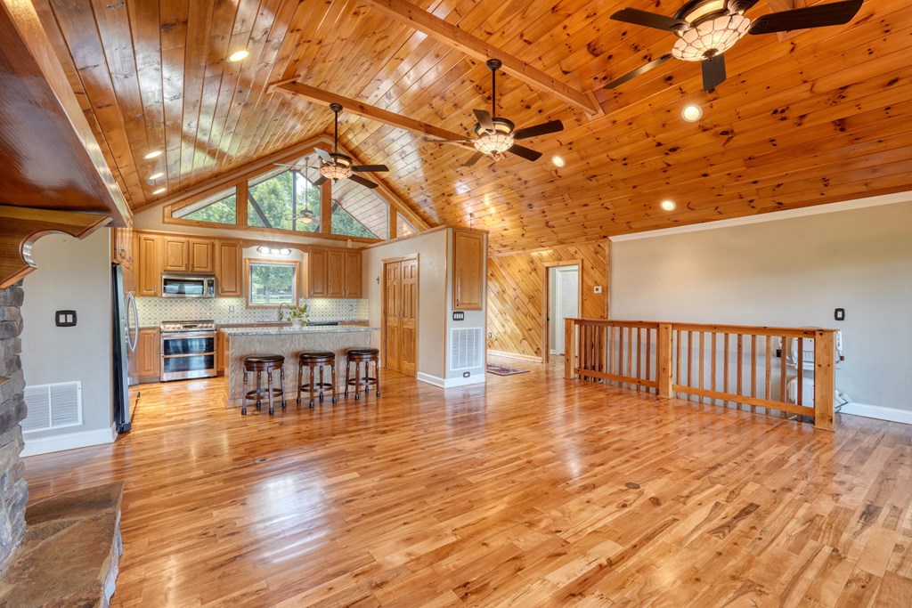 416891 Murphy Residential