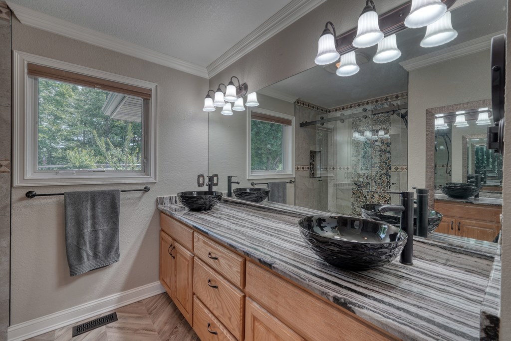 416891 Murphy Residential