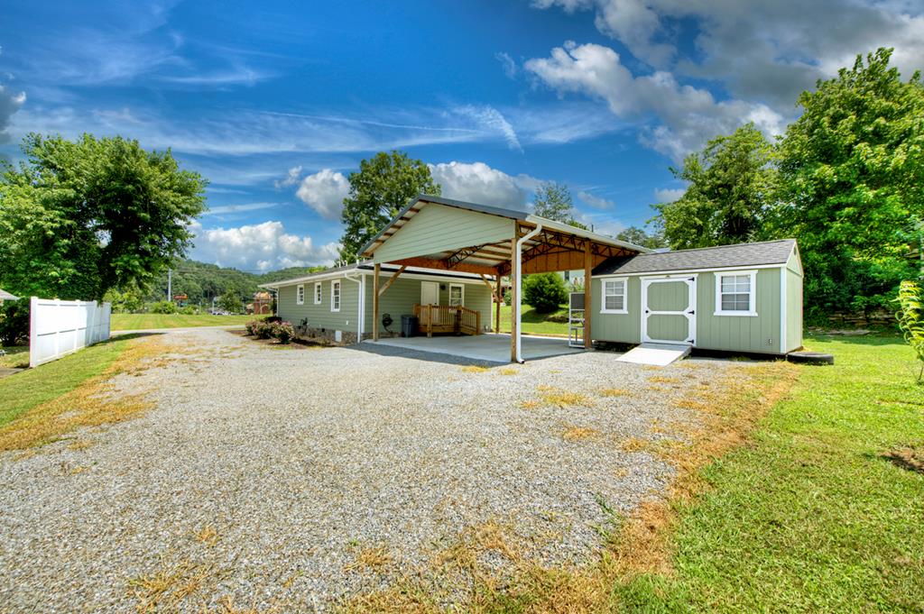 416892 East Ellijay Residential