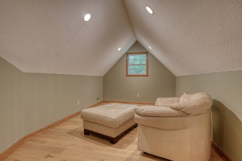 416895 Blairsville Residential