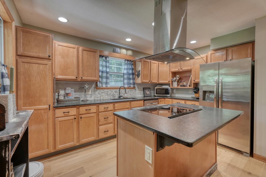 416895 Blairsville Residential
