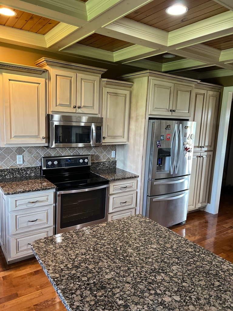 416898 Ellijay Residential