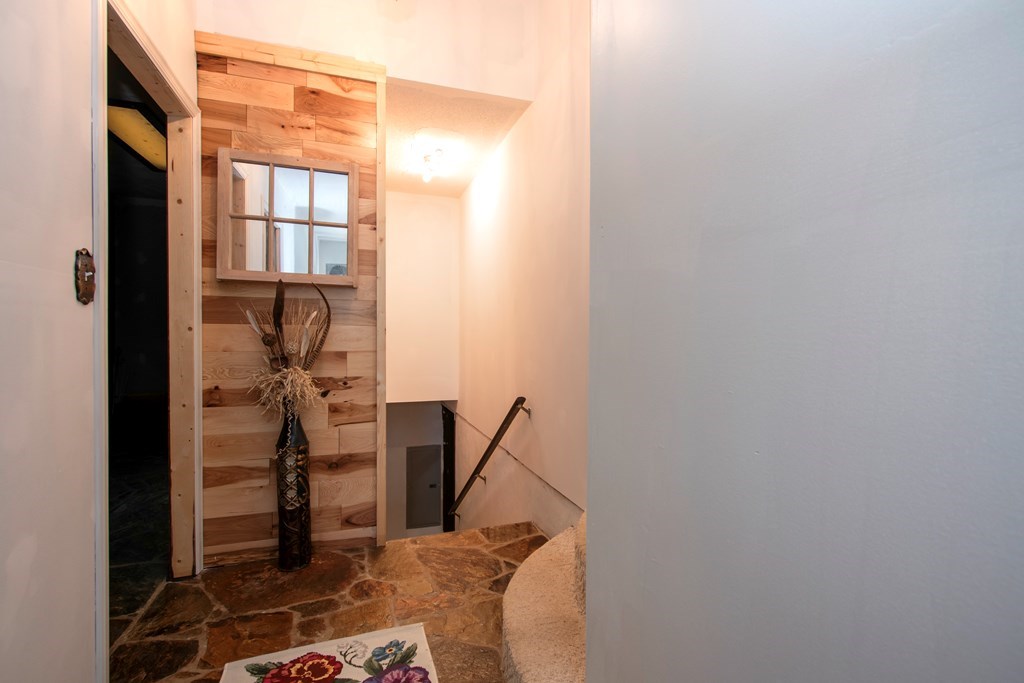416899 Murphy Residential