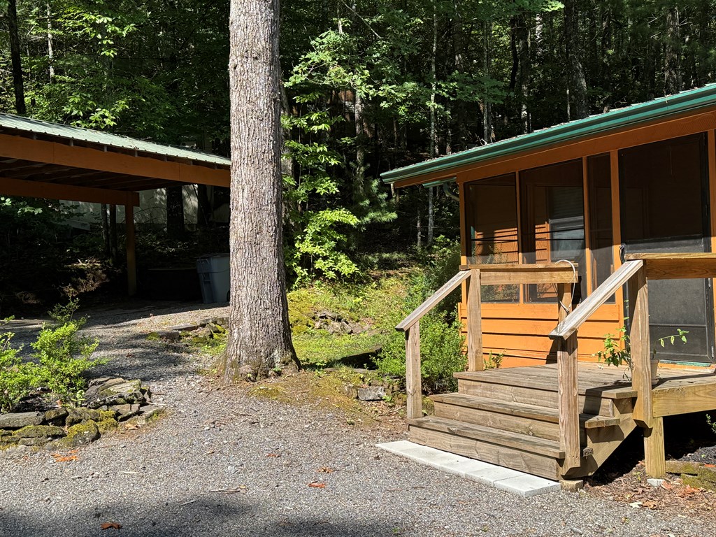 416902 Hiawassee Residential