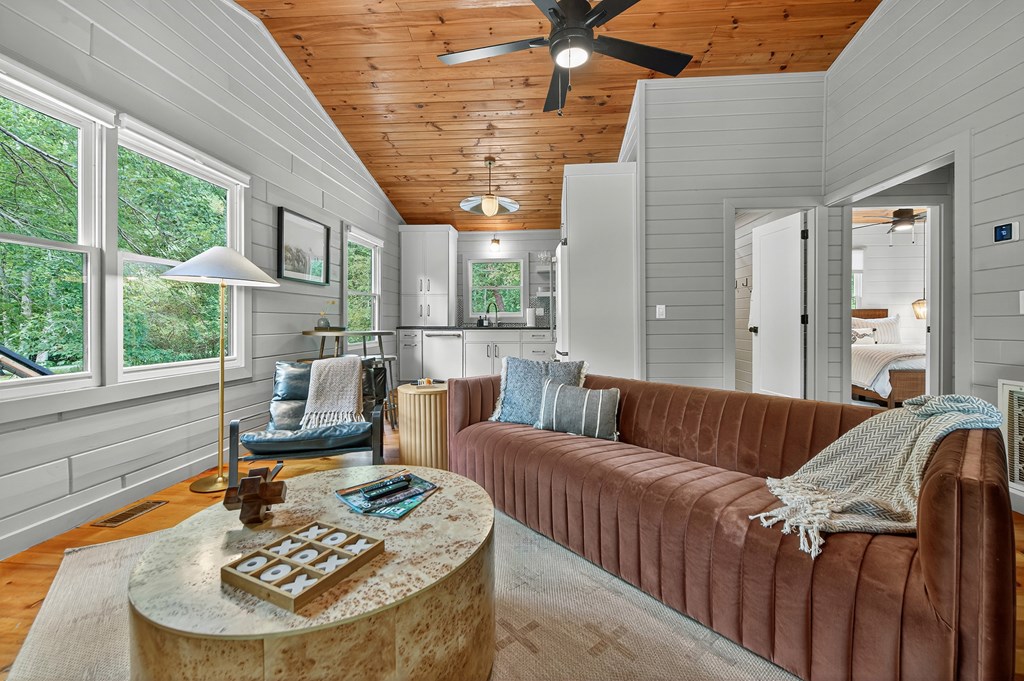 416907 Cherry Log Residential