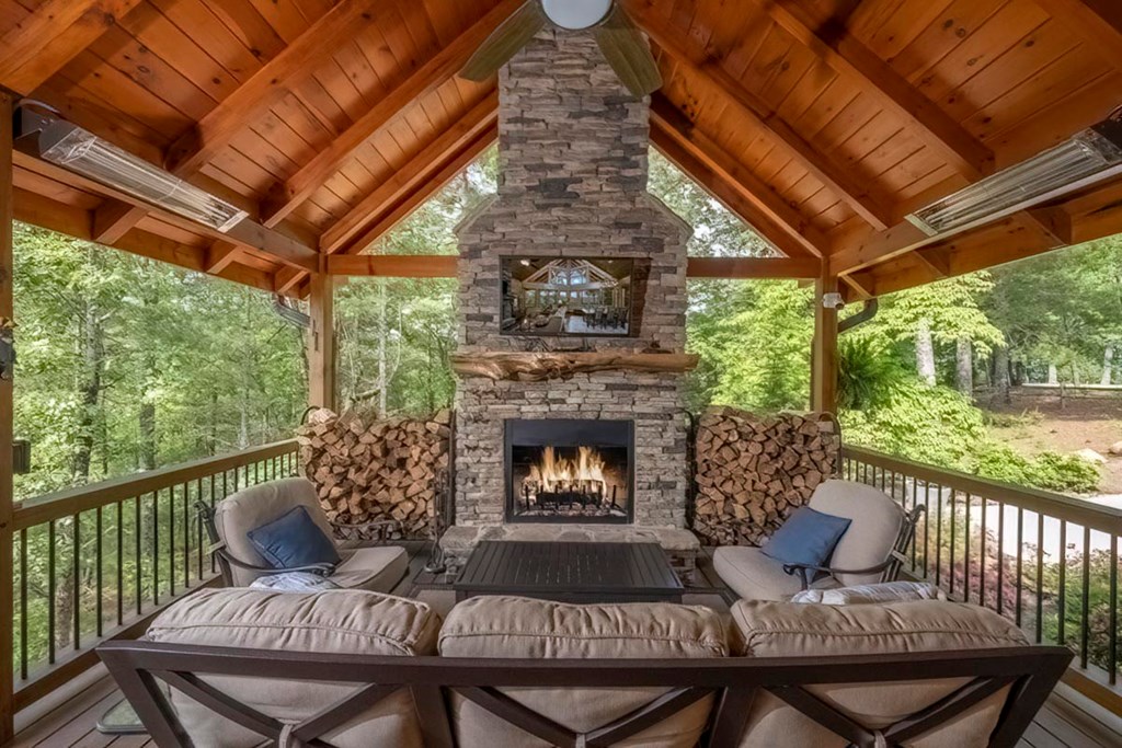 416914 Blue Ridge Residential