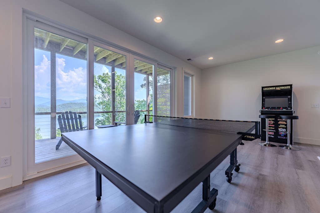 416919 Robbinsville Residential