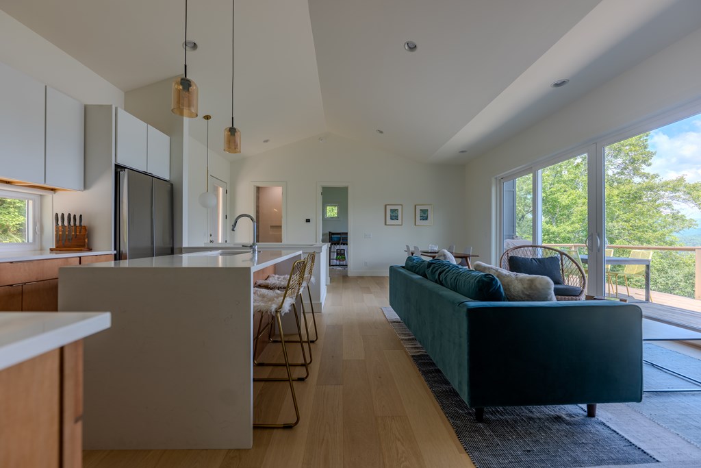 416919 Robbinsville Residential