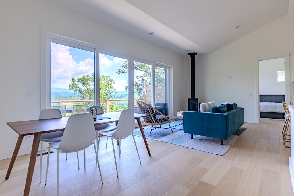 416919 Robbinsville Residential