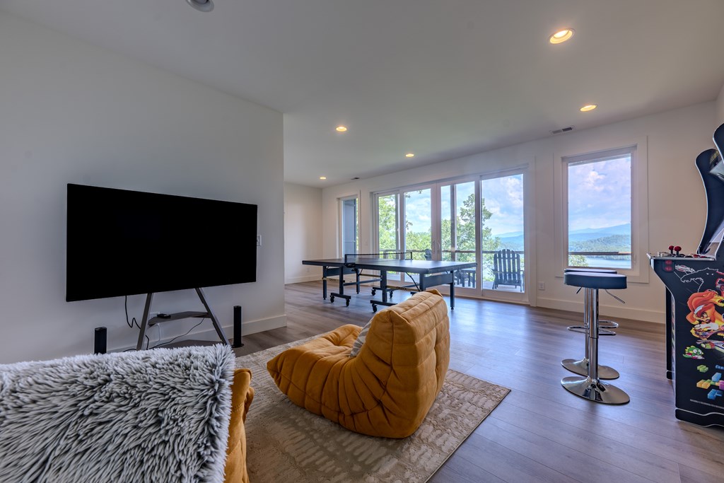 416919 Robbinsville Residential