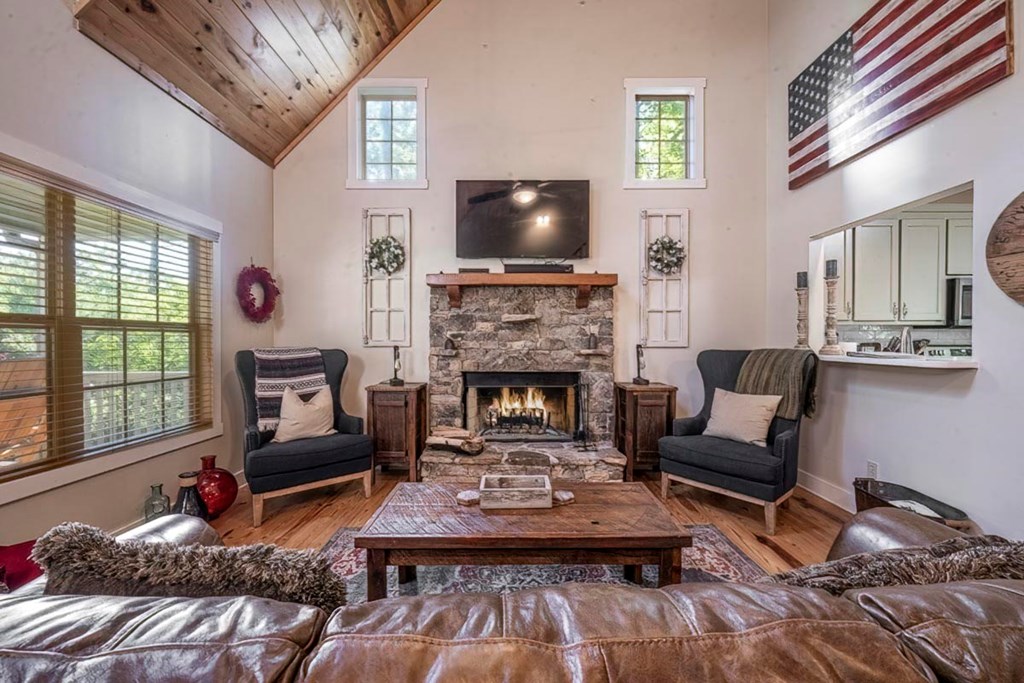 416922 Dahlonega Residential