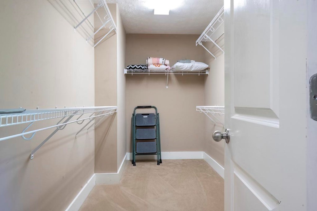 416922 Dahlonega Residential
