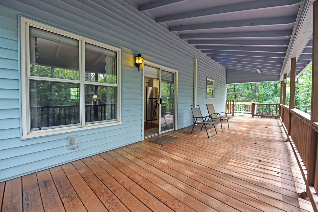 416924 Young Harris Residential
